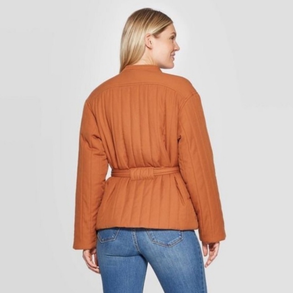 Universal Thread - Quilted Jacket - Size: Medium - image 2